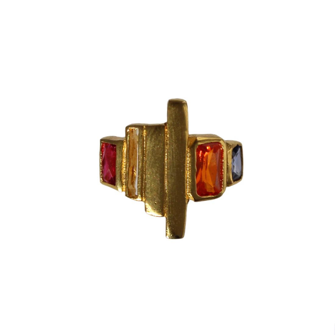 Pila Stone Ring Made of 925 sterling silver and plated with 18K yellow gold.