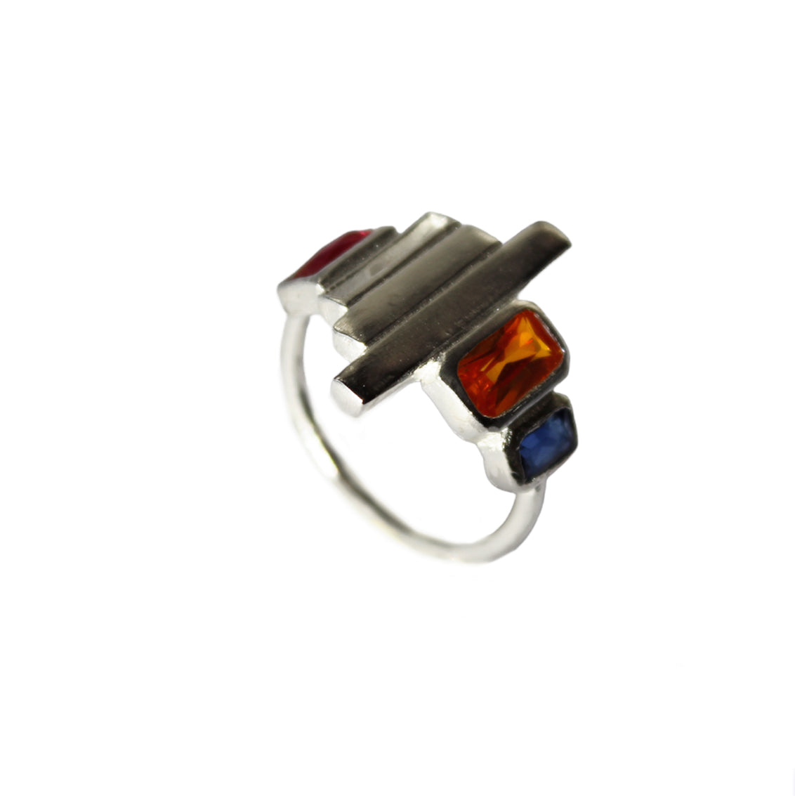 Pila Stone Ring Made of 925 sterling silver and plated with 18K yellow gold.